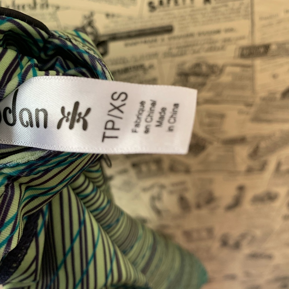 NWT Kyodan reversible capris crop green size XS - Picture 12 of 12